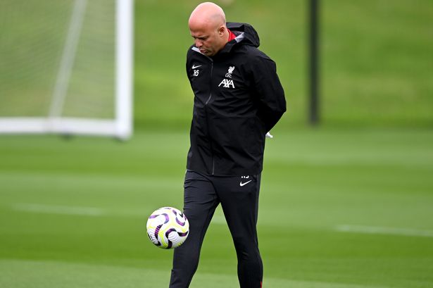 Arne Slot head coach of Liverpool during a training session at AXA Training Centre on July 07, 2024 in Kirkby, England.